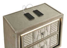 Load image into Gallery viewer, Lorient Bedroom Set
