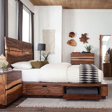 Load image into Gallery viewer, Winslow Panel Platform Storage Bed
