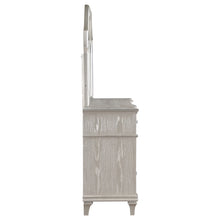 Load image into Gallery viewer, Evangeline Dresser with Mirror

