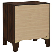 Load image into Gallery viewer, Welsley Bedroom Set - Ego Home Furniture
