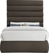 Load image into Gallery viewer, Adam - Boucle Fabric Bed With 70.5" Headboard
