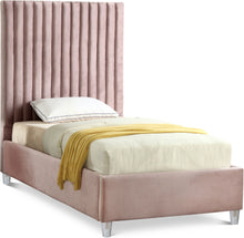 Load image into Gallery viewer, Candace - Bed
