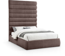 Load image into Gallery viewer, Adam - Linen Fabric Bed With 89" Headboard
