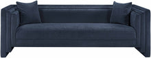 Load image into Gallery viewer, Everett - Sofa
