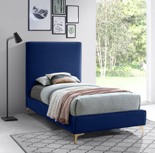 Load image into Gallery viewer, Geri - Bed
