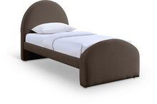 Load image into Gallery viewer, Andaz - Chenille Fabric Upholstered Bed
