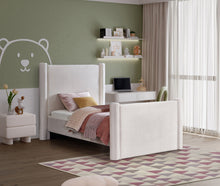 Load image into Gallery viewer, Elias - Velvet Bed
