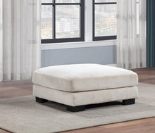 Load image into Gallery viewer, U255 - Ottoman - Beige
