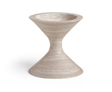 Load image into Gallery viewer, Vessa - Indoor / Outdoor Concrete Planter
