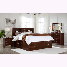 Load image into Gallery viewer, Lucille - Dresser With Spacious Drawers

