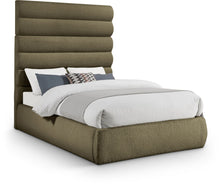 Load image into Gallery viewer, Adam - Boucle Fabric Bed With 70.5" Headboard
