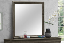 Load image into Gallery viewer, Traditional Wall Mirror For Any Space
