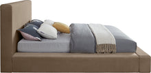 Load image into Gallery viewer, Dorian - Upholstered Bed
