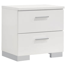 Load image into Gallery viewer, Jeremaine Bedroom Set
