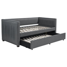 Load image into Gallery viewer, Brodie Daybed with Trundle
