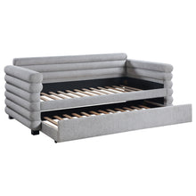 Load image into Gallery viewer, Patricia Daybed with Trundle

