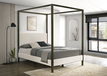 Load image into Gallery viewer, Monroe Canopy Panel Platform Bed
