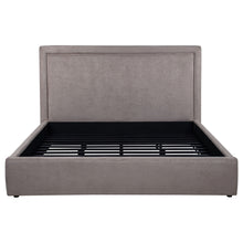Load image into Gallery viewer, Lawson Panel Platform Bed
