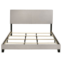 Load image into Gallery viewer, Boyd Panel Bed
