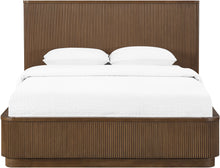 Load image into Gallery viewer, Astrid - Solid Wood And Oak Veneer Bed (3 Boxes)
