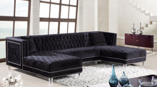 Load image into Gallery viewer, Moda - 3 Piece Sectional
