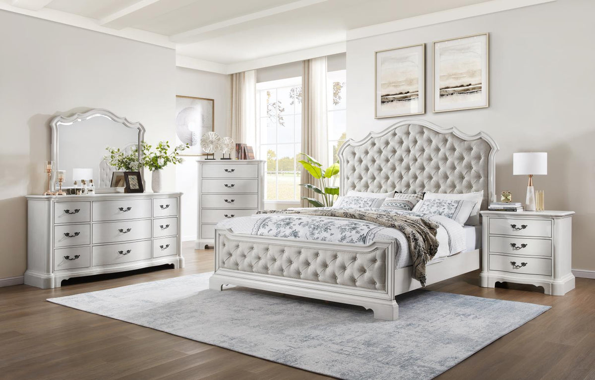 B072 - Nightstand - Antique White