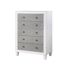 Load image into Gallery viewer, Katia - Weathered Chest - White
