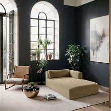 Load image into Gallery viewer, Shaggy - Chaise

