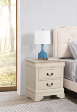 Load image into Gallery viewer, Louis Phillipe - Nightstand - Wood
