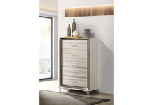 Load image into Gallery viewer, Zambrano - Chest - White
