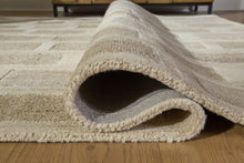 Load image into Gallery viewer, Lisgrove - Rug
