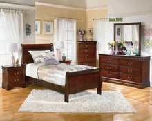 Load image into Gallery viewer, Alisdair - Sleigh Bed Set
