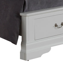 Load image into Gallery viewer, Upholstered Panel Sleigh Bed Design
