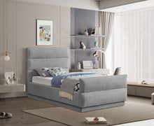 Load image into Gallery viewer, Paxton - Bed

