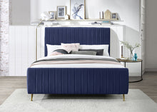 Load image into Gallery viewer, Zara - Bed
