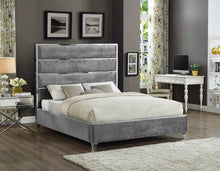 Load image into Gallery viewer, Zuma - Bed
