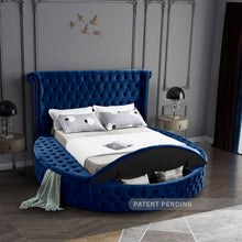 Load image into Gallery viewer, Luxus - Bed
