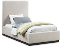 Load image into Gallery viewer, Alfie - Bed
