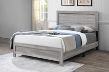 Load image into Gallery viewer, B520 - Bedroom Set

