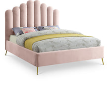 Load image into Gallery viewer, Lily - Bed
