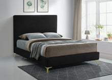 Load image into Gallery viewer, Geri - Bed
