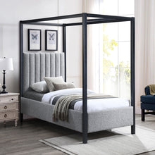 Load image into Gallery viewer, Kelly - Bed
