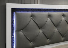 Load image into Gallery viewer, B388 - LED Bed

