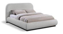 Load image into Gallery viewer, Vaughn - Chenille Bed With Black Base

