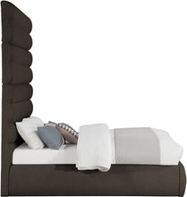 Load image into Gallery viewer, Adam - Boucle Fabric Bed With 89" Headboard
