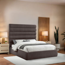 Load image into Gallery viewer, Adam - Linen Fabric Bed With 70.5" Headboard

