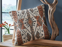Load image into Gallery viewer, Kierenworth - Pillow
