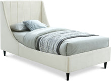 Load image into Gallery viewer, Eva - Velvet Bed
