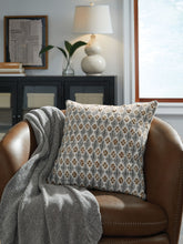 Load image into Gallery viewer, Dainwick - Pillow
