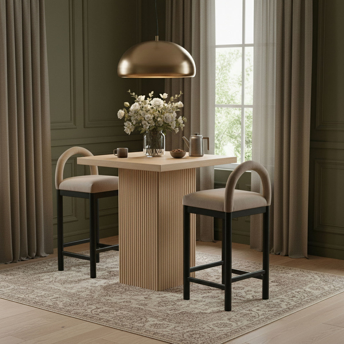 Belinda - Oak Veneer And Solid Wood Table